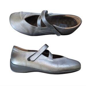 Wolky Passion Z-Strap Mary Jane Shoes Gray Leather Comfort Walking US 9 EU 40